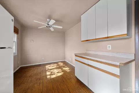 2190 Baker St, Aurora, IL 60506 photo 4