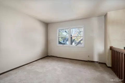 2190 Baker St, Aurora, IL 60506 photo 3