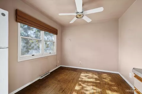 2190 Baker St, Aurora, IL 60506 photo 6