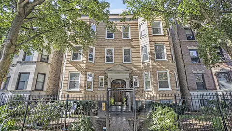 4306 N Kenmore Ave #2S, Chicago, IL 60613