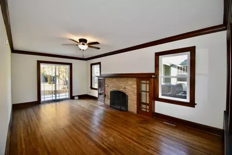 1917 E Taylor St, Bloomington, IL 61701 photo 6