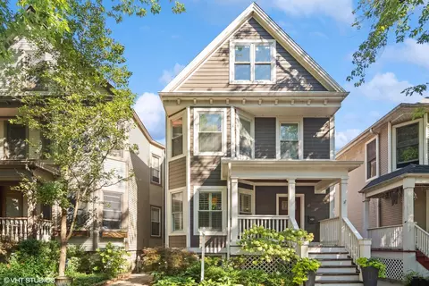 1534 W Highland Ave, Chicago, IL 60660