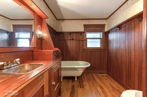 540 Fifth St, Aurora, IL 60505 photo 2