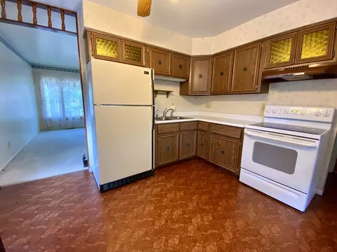 506 Judd St, Dwight, IL 60420 photo 2