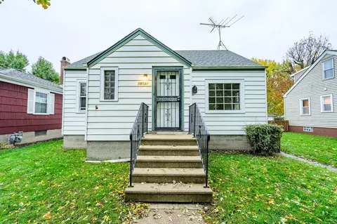 18535 Miller Dr, Lansing, IL 60438