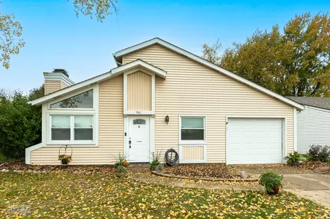 960 Greenfield Dr, Aurora, IL 60506