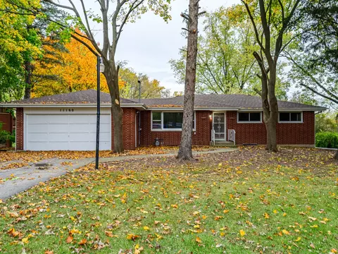 11160 W Wadsworth Rd, Beach Park, IL 60099