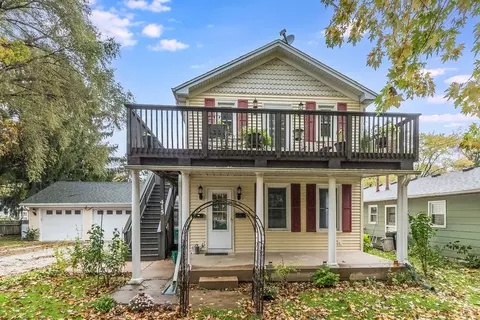 415 E 1st St, Sandwich, IL 60548