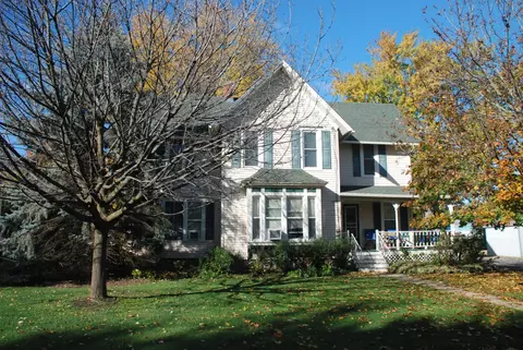 9711 Main St, Hebron, IL 60034 photo 2