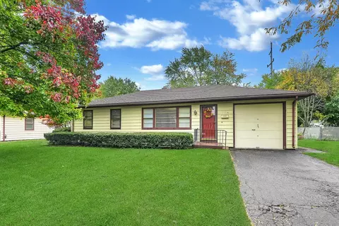 1104 Krings Ln, Joliet, IL 60435