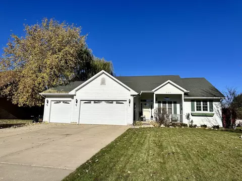 614 Fowler St, Millington, IL 60537