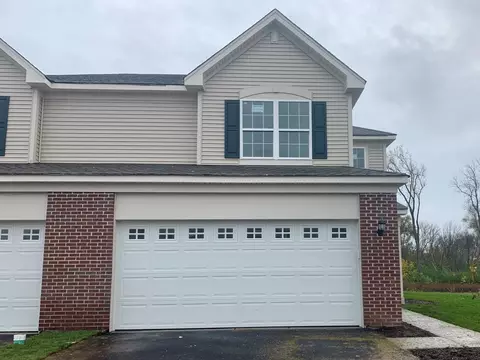 8538 Stillwater Rd, Wonder Lake, IL 60097