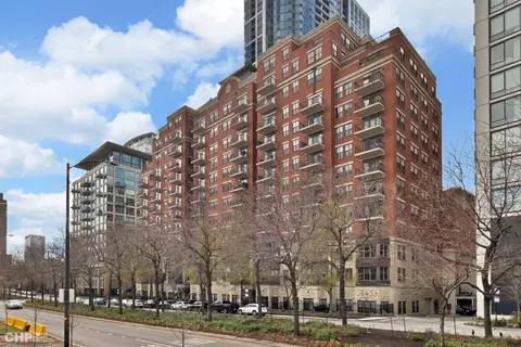 1250 S Indiana Ave #404, Chicago, IL 60605