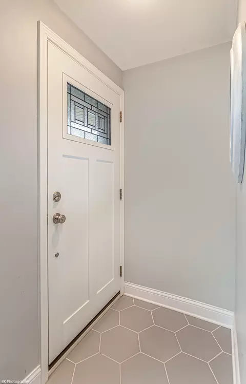 5859 W 59th St, Chicago, IL 60638 photo 3
