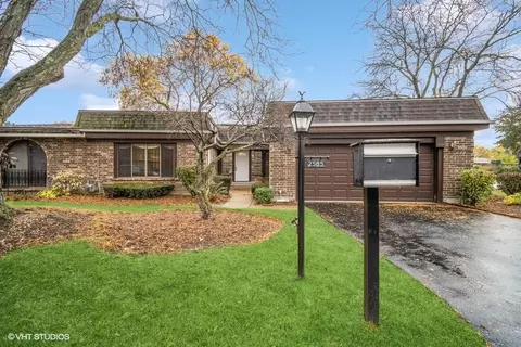 2585 Salceda Dr #0, Northbrook, IL 60062