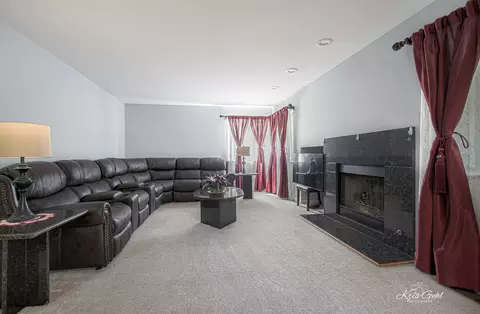 998 Knowles Rd, Gurnee, IL 60031 photo 10