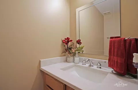 998 Knowles Rd, Gurnee, IL 60031 photo 12