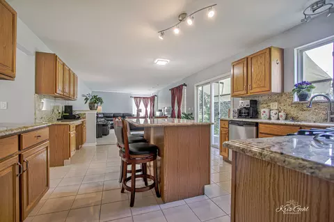 998 Knowles Rd, Gurnee, IL 60031 photo 8
