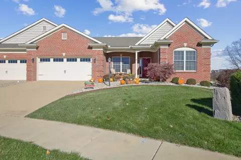 1705 Whisper Meadow Ln #1705, Mahomet, IL 61853