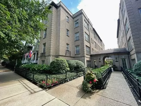1733 W Balmoral Ave #1B, Chicago, IL 60640