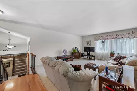105 Ironwood Ct, Rolling Meadows, IL 60008 photo 19