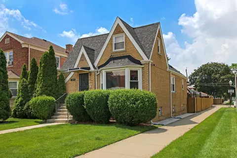 1858 N Sayre Ave, Chicago, IL 60707