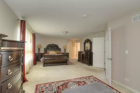 1970 Blue Heron Cir, Bartlett, IL 60103 photo 17
