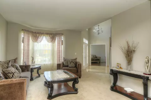 1970 Blue Heron Cir, Bartlett, IL 60103 photo 3