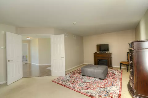 1970 Blue Heron Cir, Bartlett, IL 60103 photo 18