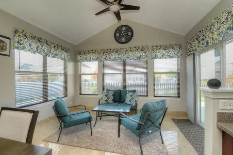 1970 Blue Heron Cir, Bartlett, IL 60103 photo 9
