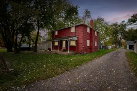 404 N West St, Le Roy, IL 61752