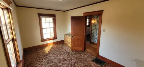 208 W Knox St, Morrison, IL 61270 photo 22