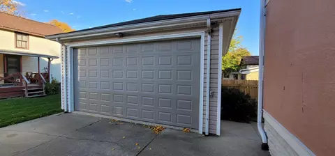 208 W Knox St, Morrison, IL 61270 photo 5