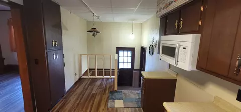 208 W Knox St, Morrison, IL 61270 photo 9