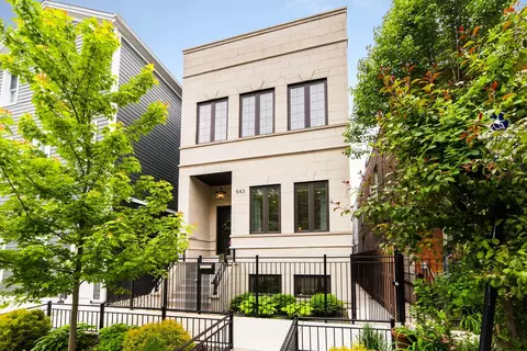 543 N Wood St, Chicago, IL 60622