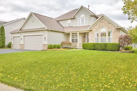 210 Bear Dusk Way, Belvidere, IL 61008