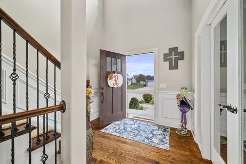 301 Arrowhead Dr, Minooka, IL 60447 photo 7
