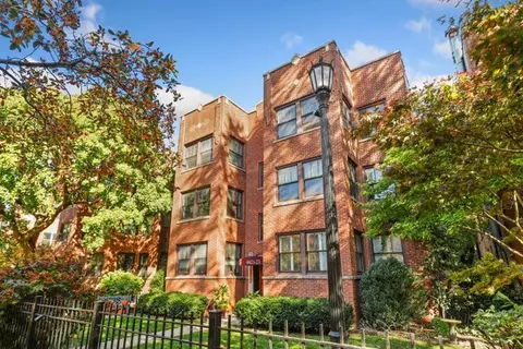4423 N Beacon St #2N, Chicago, IL 60640