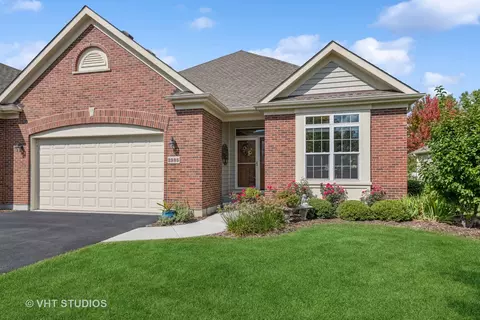 3985 Coyote Lakes Cir, Lake In The Hills, IL 60156