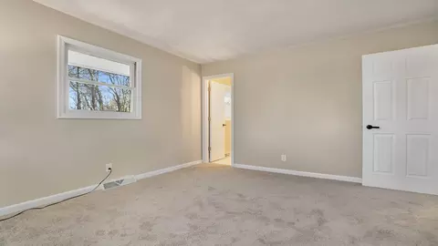 5696 Thompson Dr, Roscoe, IL 61073 photo 20