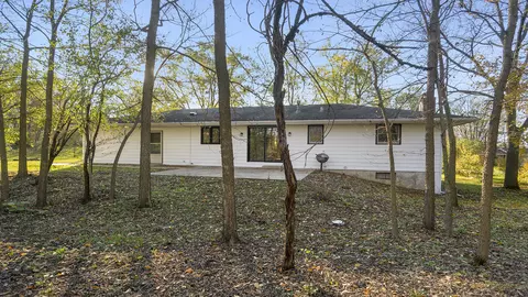 5696 Thompson Dr, Roscoe, IL 61073 photo 31