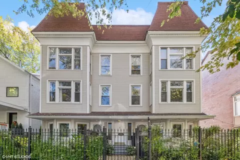 1037 W Lill Ave #2E, Chicago, IL 60614