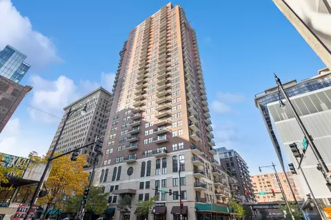 41 E 8th St #2704, Chicago, IL 60605