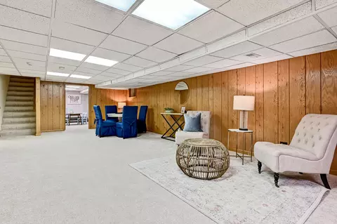 8130 Ridgepointe Dr, Burr Ridge, IL 60527 photo 30