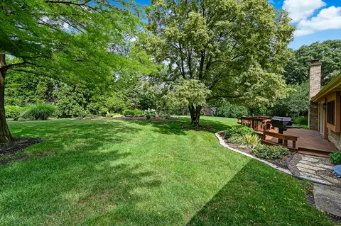 8130 Ridgepointe Dr, Burr Ridge, IL 60527 photo 38