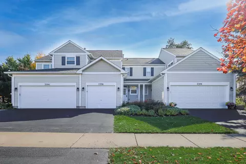 2306 Sheehan Dr, Naperville, IL 60564
