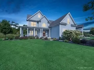 40522 N North Newport Dr, Antioch, IL 60002