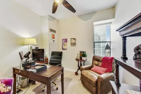41 E 8th St #2402, Chicago, IL 60605 photo 18
