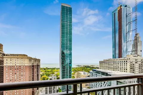 41 E 8th St #2402, Chicago, IL 60605 photo 11