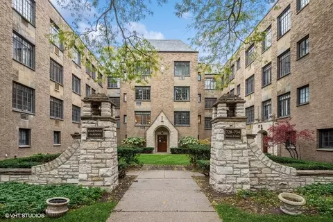 734 Noyes St #S1, Evanston, IL 60201